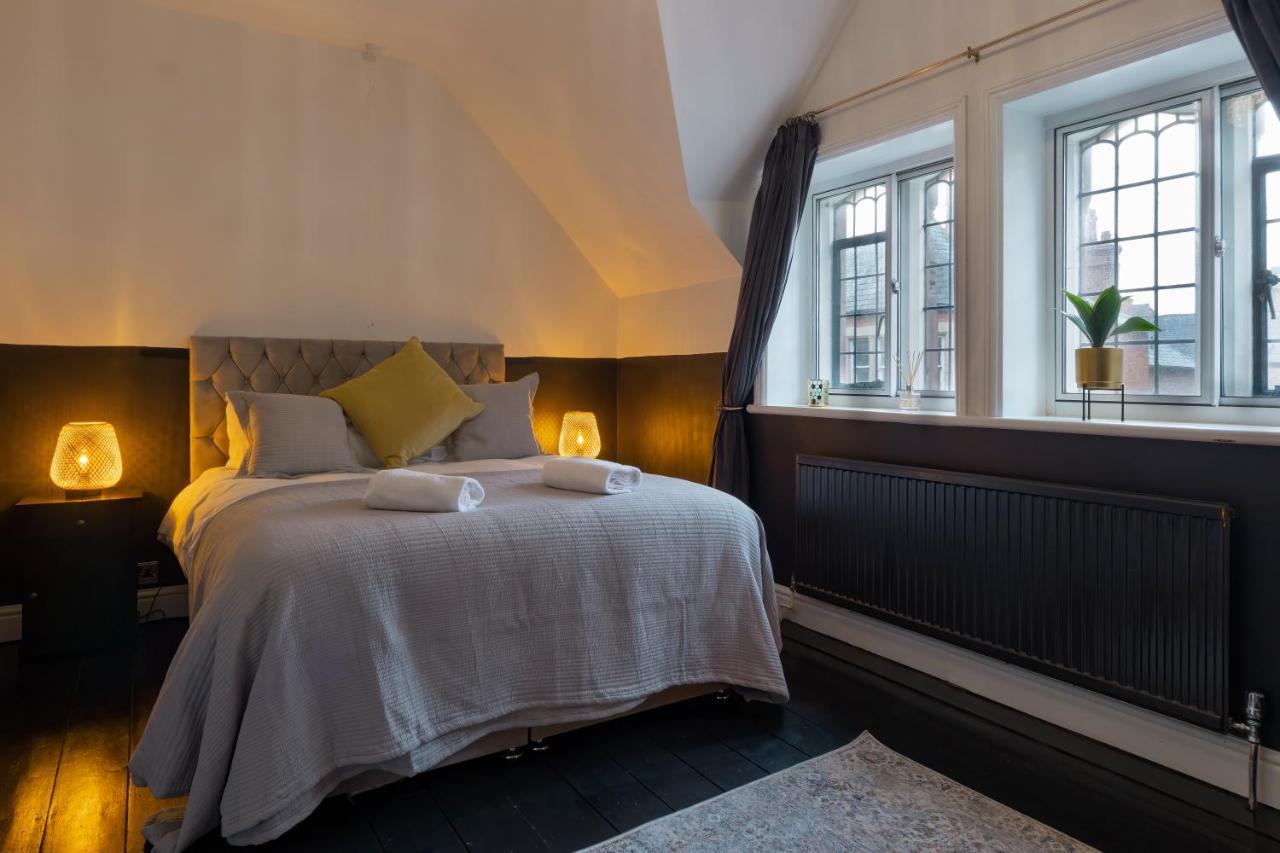 In The Heart Of Chester, Historical & Stylish Εξωτερικό φωτογραφία
